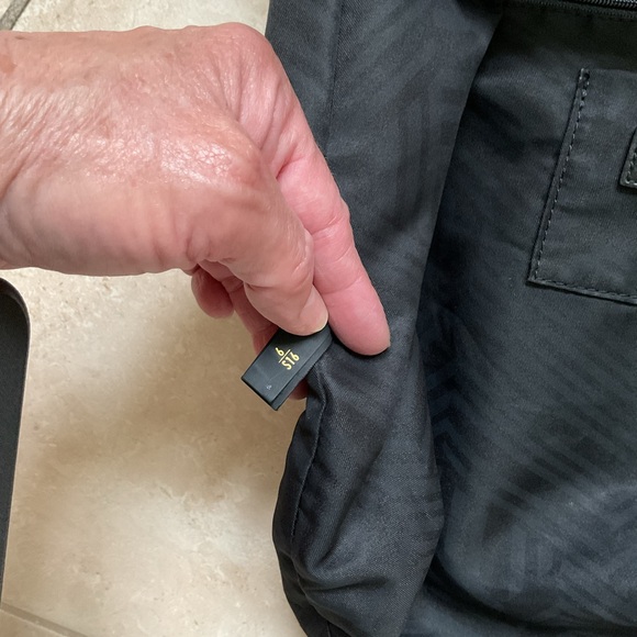 Rebecca Minkoff Pale Lilac Leather Hobo Bag - Picture 11 of 15